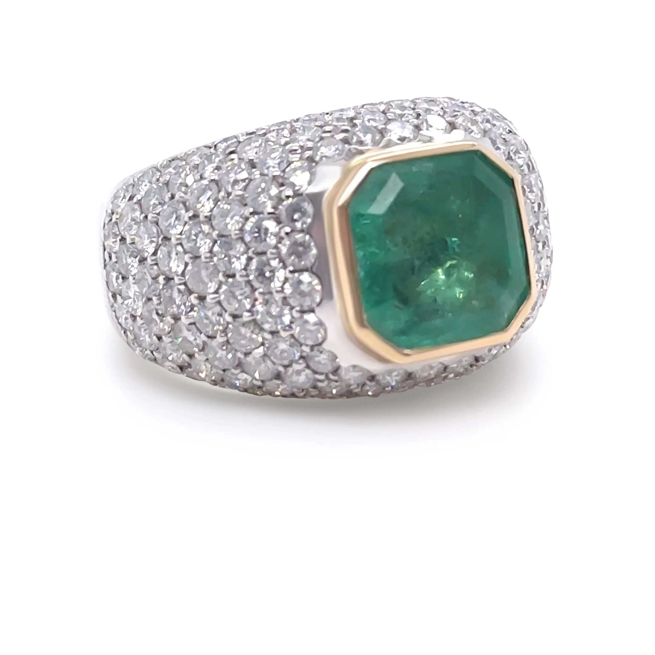 14ct White and Yellow Gold Emerald and Diamond Cocktail Ring 7.78ct - Image 2