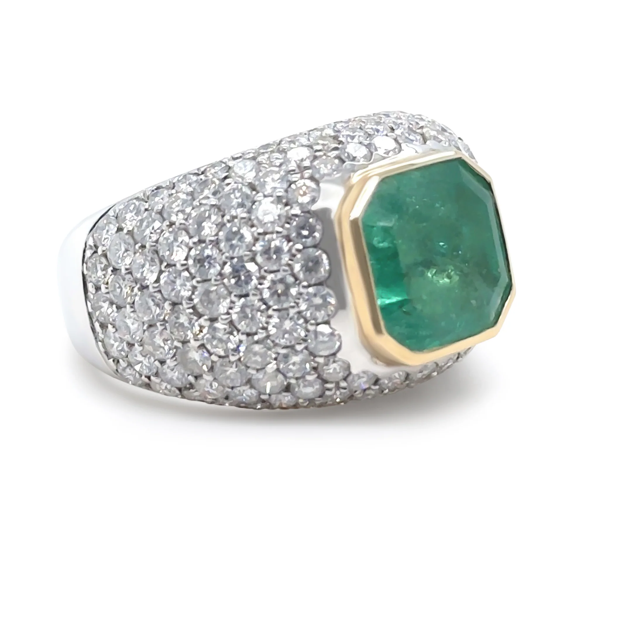 14ct White and Yellow Gold Emerald and Diamond Cocktail Ring 7.78ct - Image 3