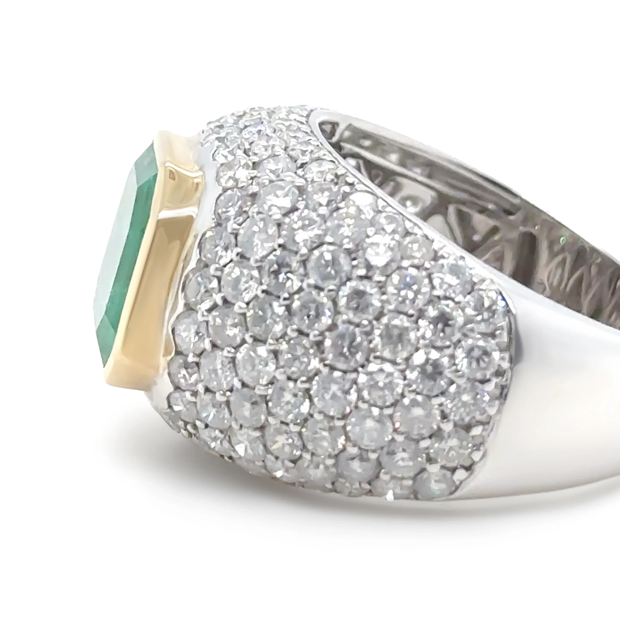 14ct White and Yellow Gold Emerald and Diamond Cocktail Ring 7.78ct - Image 4