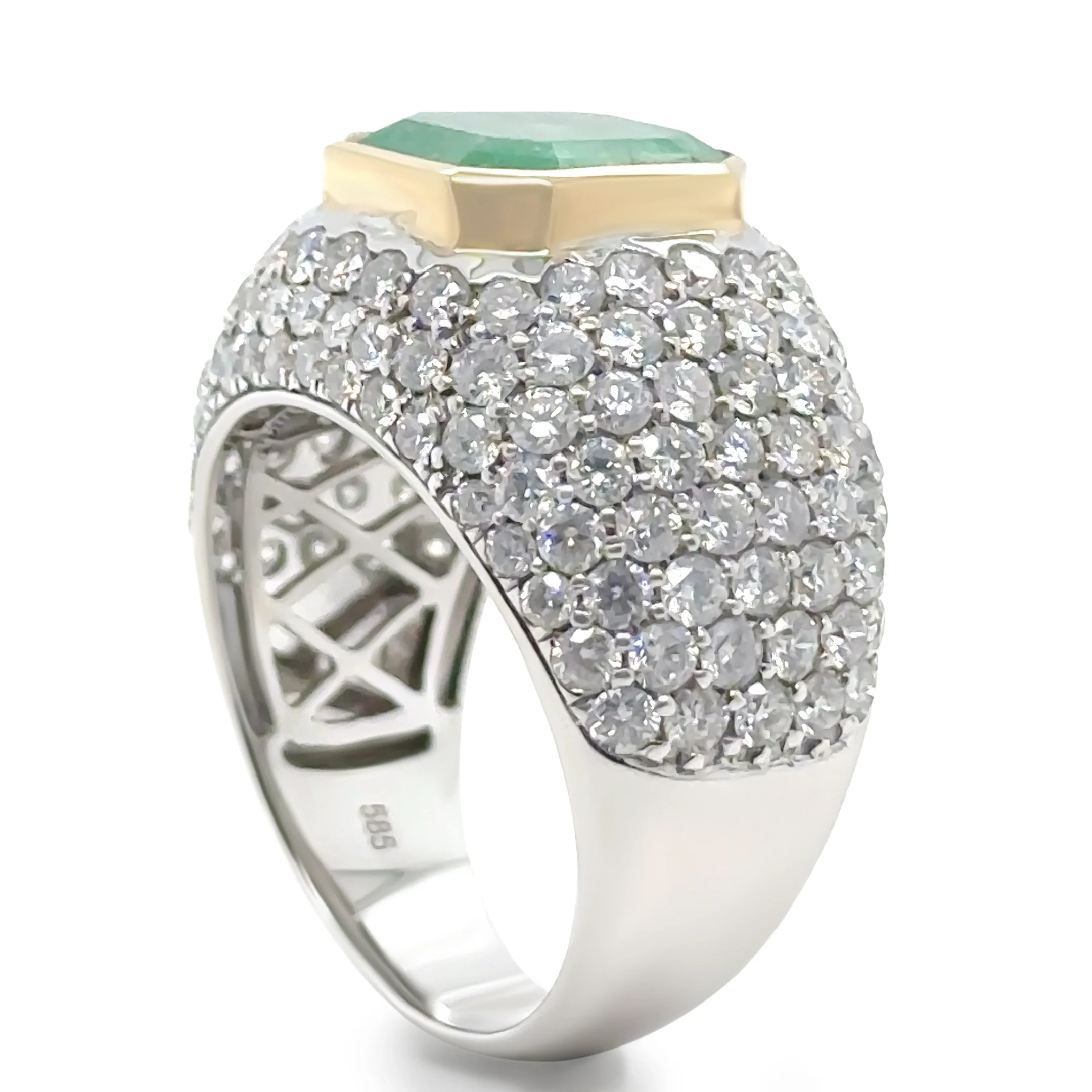 14ct White and Yellow Gold Emerald and Diamond Cocktail Ring 7.78ct - Image 7