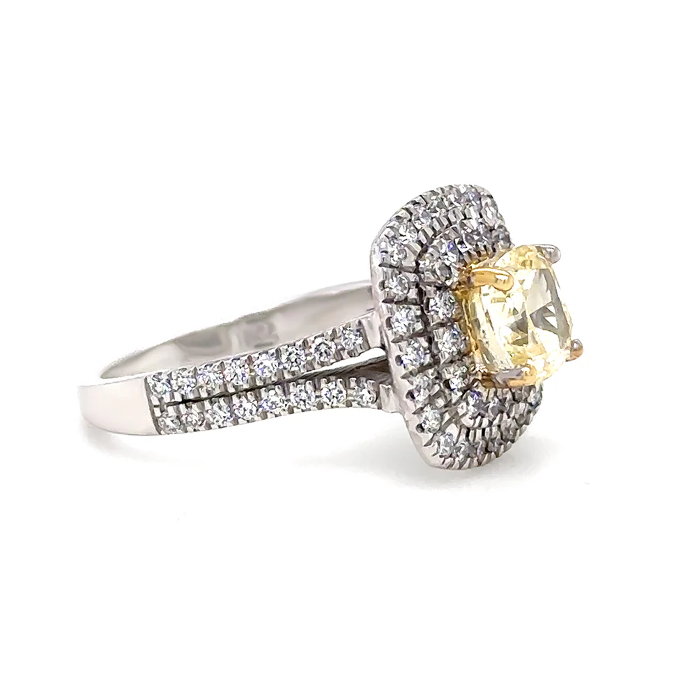 18ct White Gold Cushion Cut Diamond Halo Ring 1.00ct 6.5g - Image 3