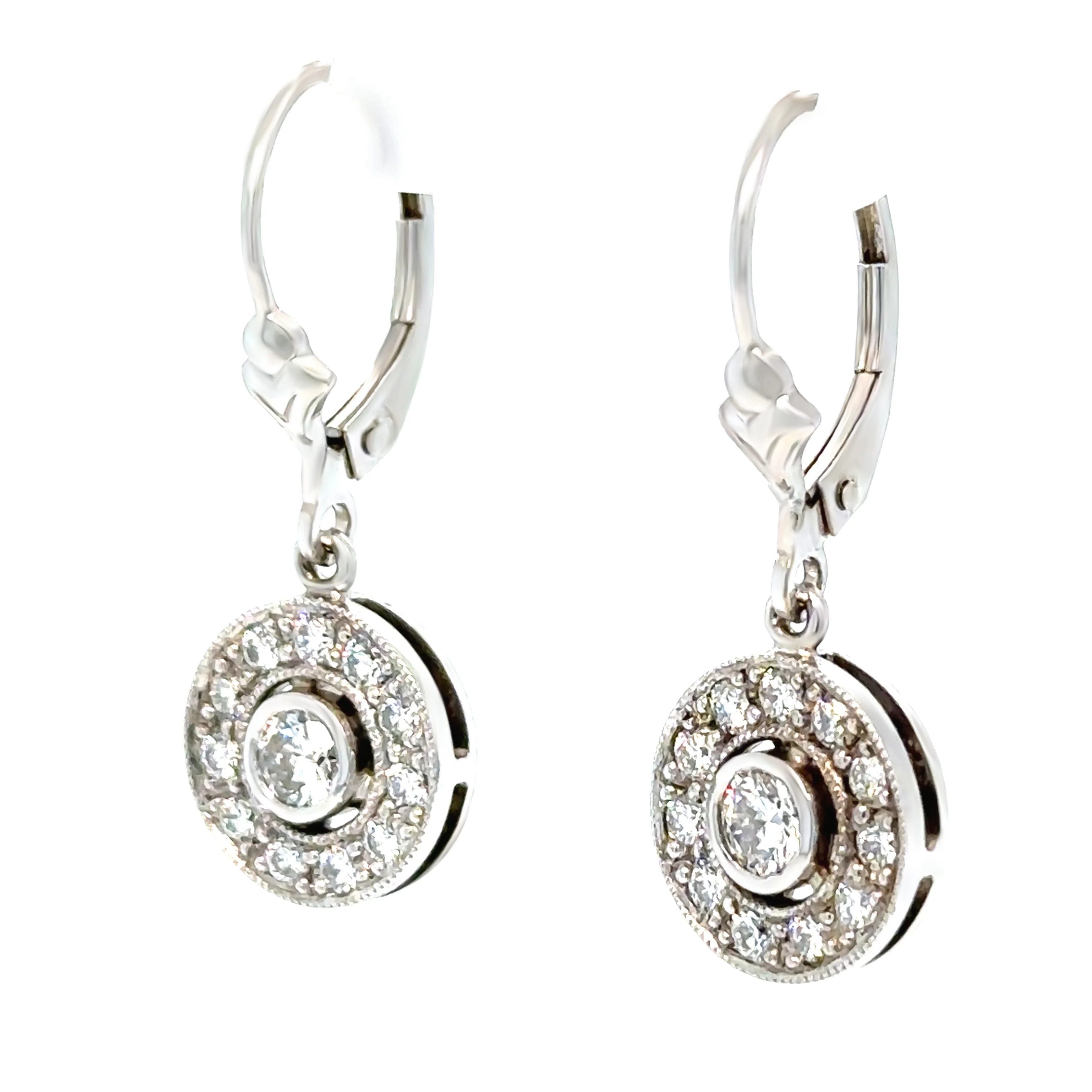 18ct White Gold Diamond Earrings 0.68ct 4.2g - Image 2