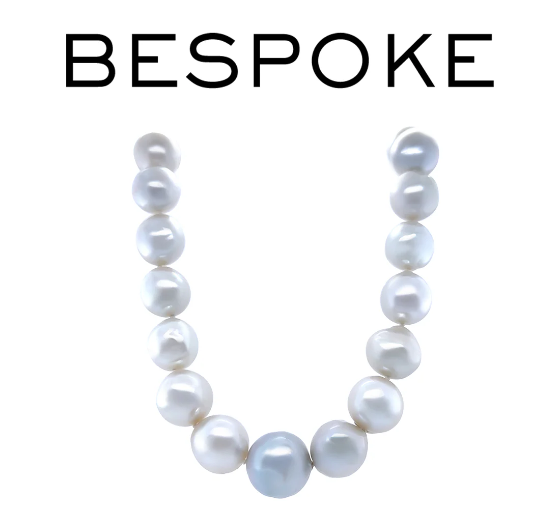 18ct White Gold Graduated South Sea Cultured Pearl Necklace 113.45g