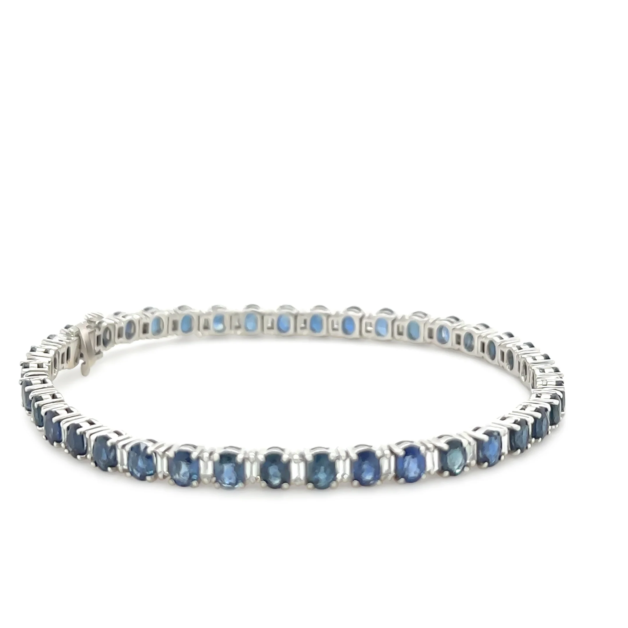 18ct White Gold Sapphire and Diamond Tennis Bracelet 8.5ct 14.38g - Image 2