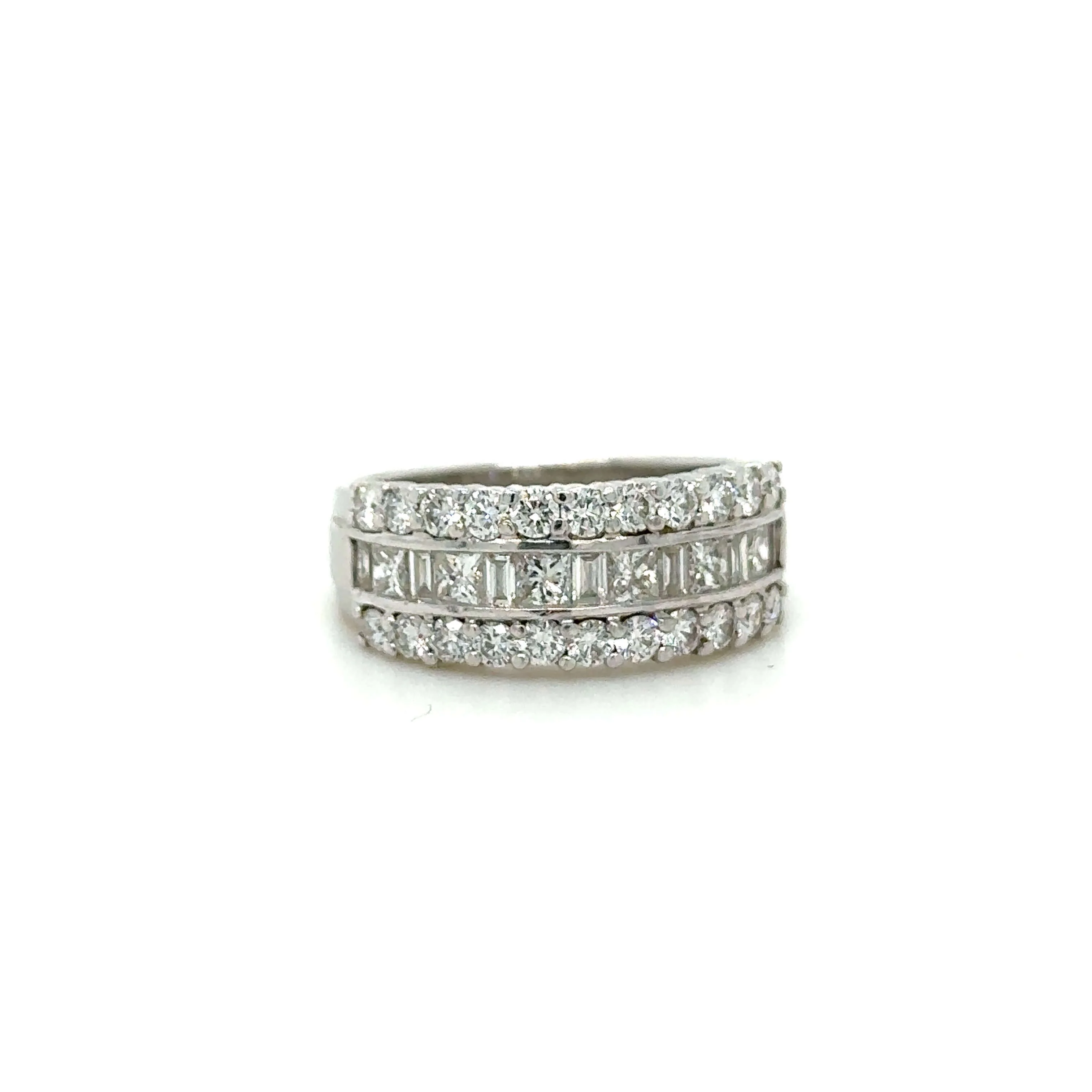Bespoke Dress Ring 2.6ct - Image 2