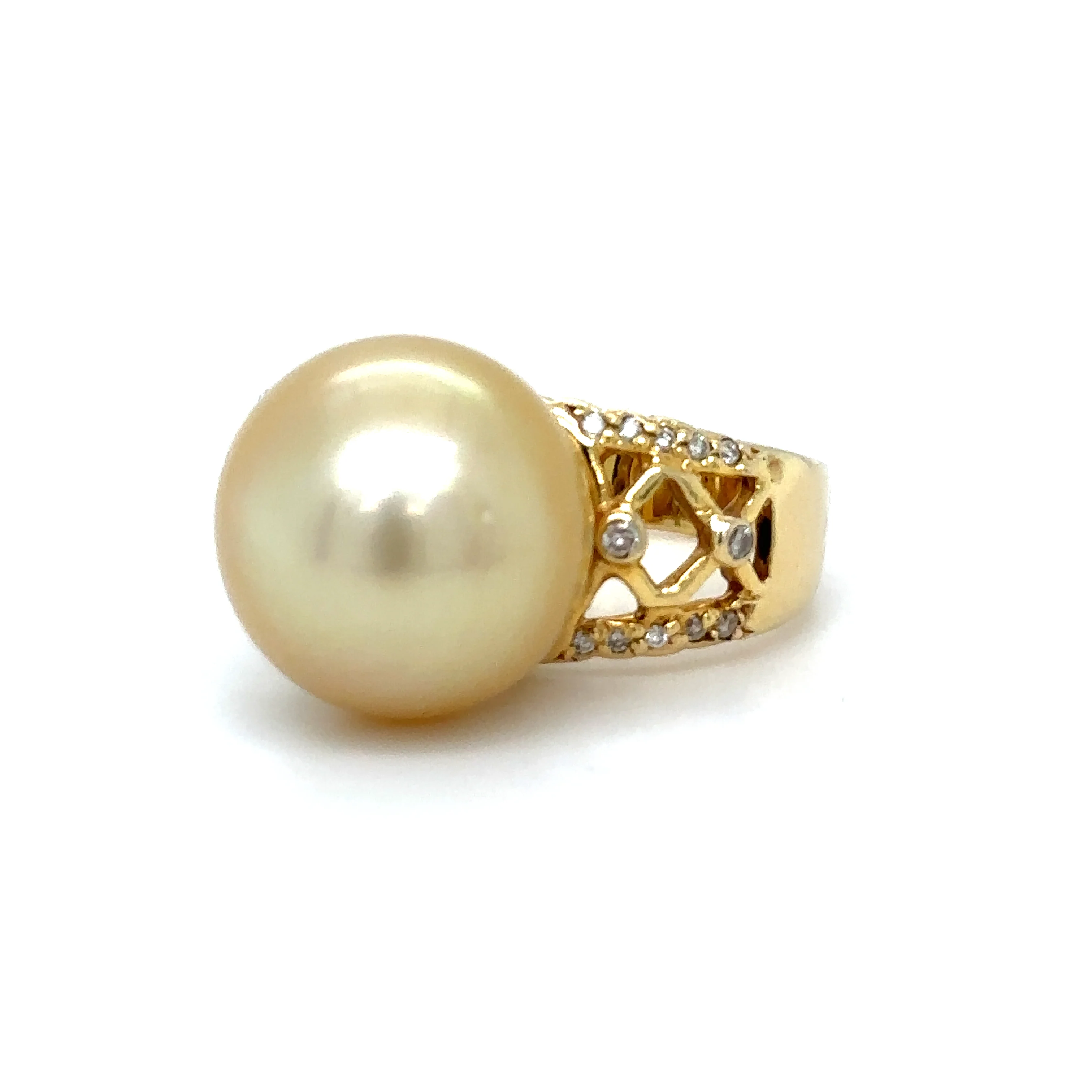 Bespoke Pearl & Diamond Ring 0.16ct - Image 2