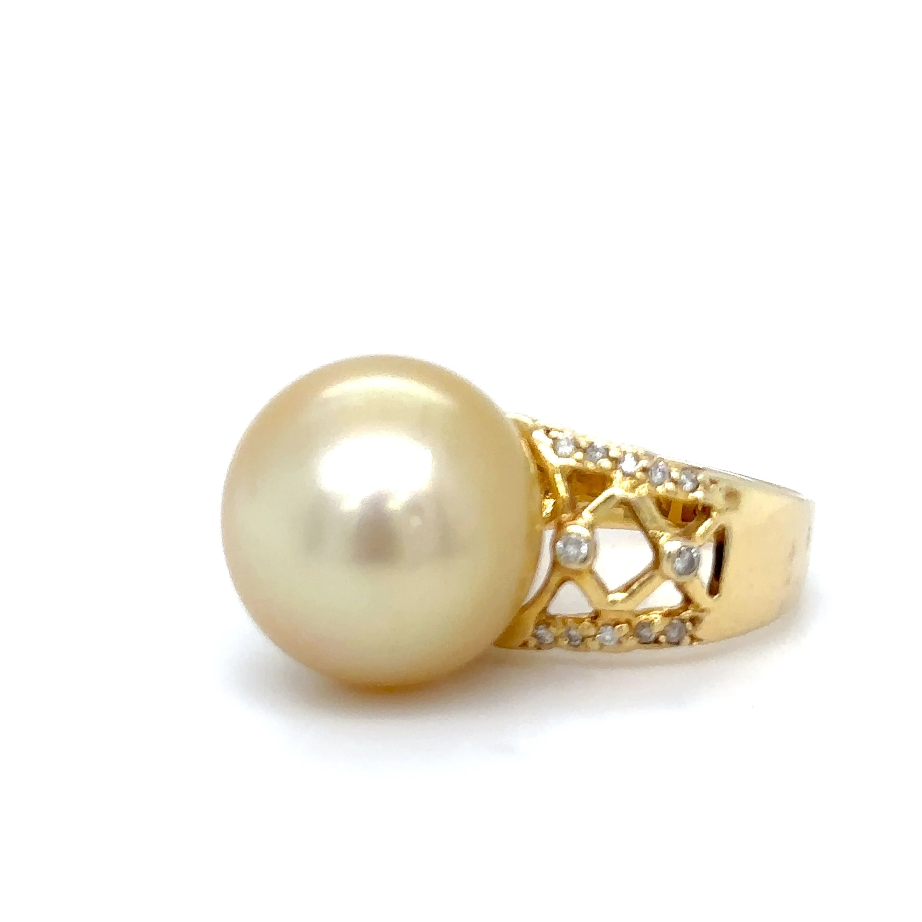Bespoke Pearl & Diamond Ring 0.16ct - Image 3