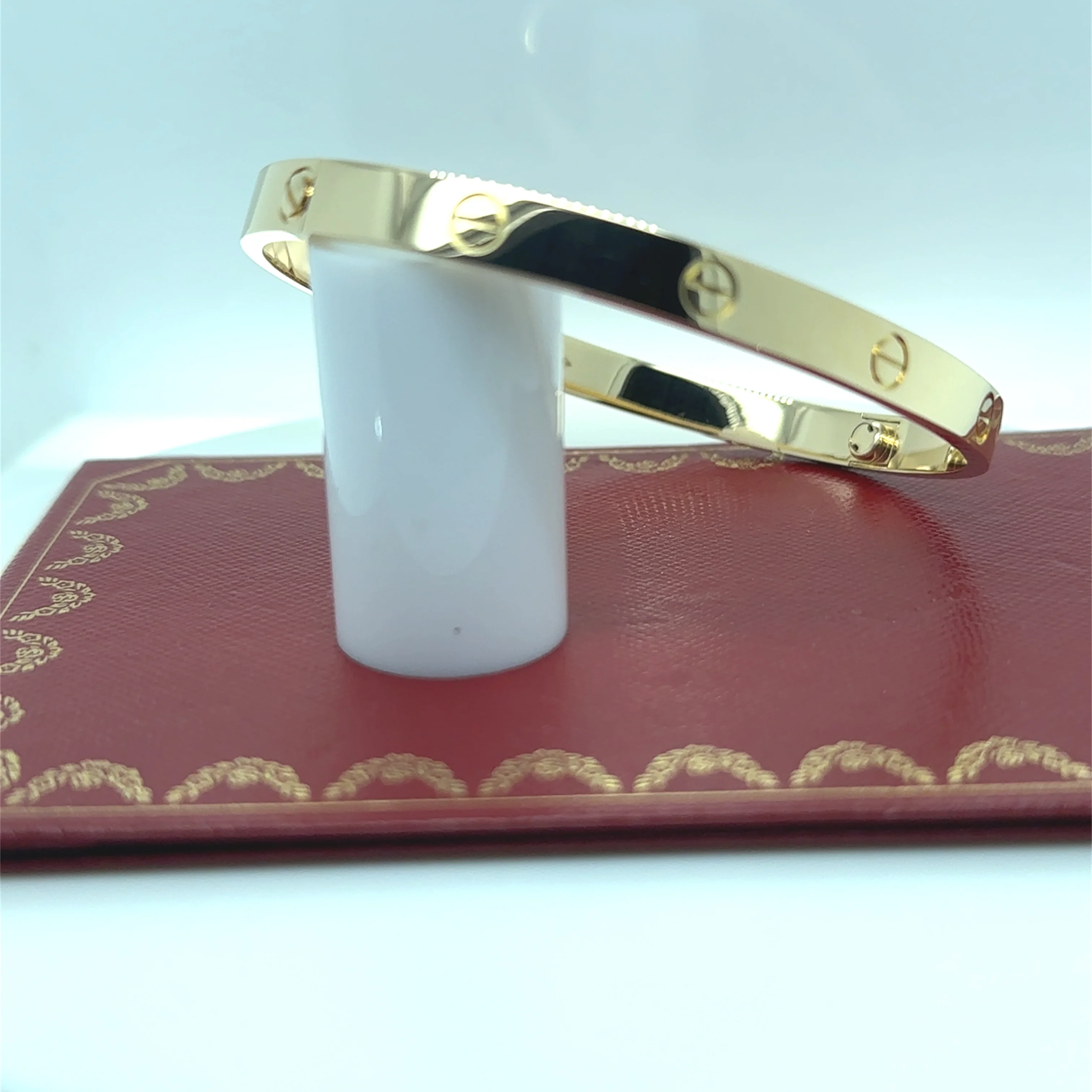 Cartier 18ct Yellow Gold Love Bracelet Classic Model 39.06g - Image 8