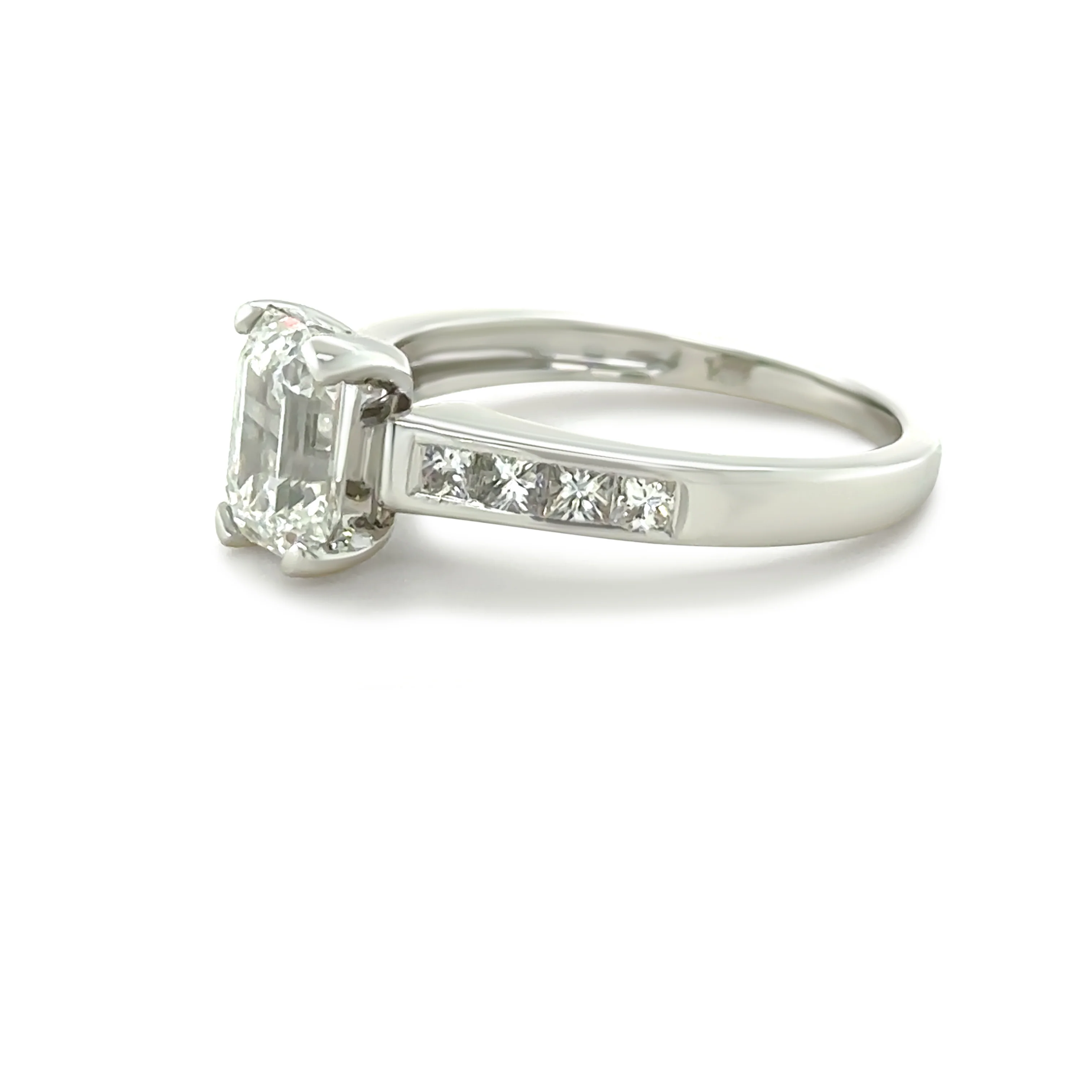 DCLA 18ct White Gold and Platinum Diamond Engagement Ring 1.94ct - Image 6