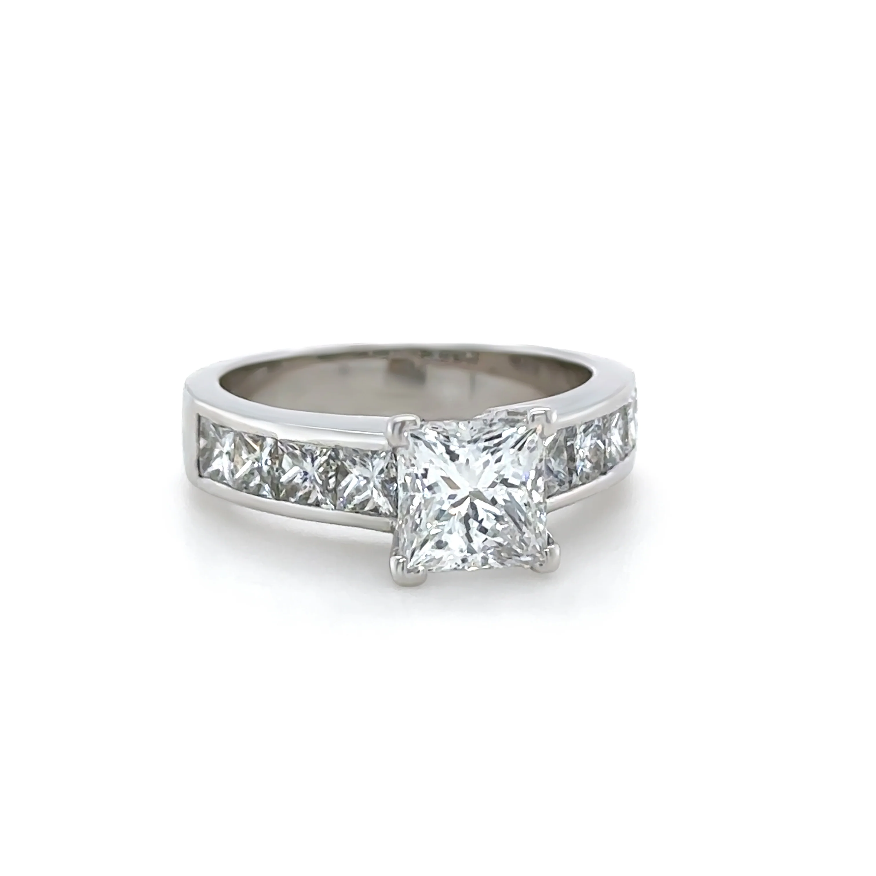 GIA 18ct White Gold Diamond Engagement Ring 2.83ct 7.72g - Image 2