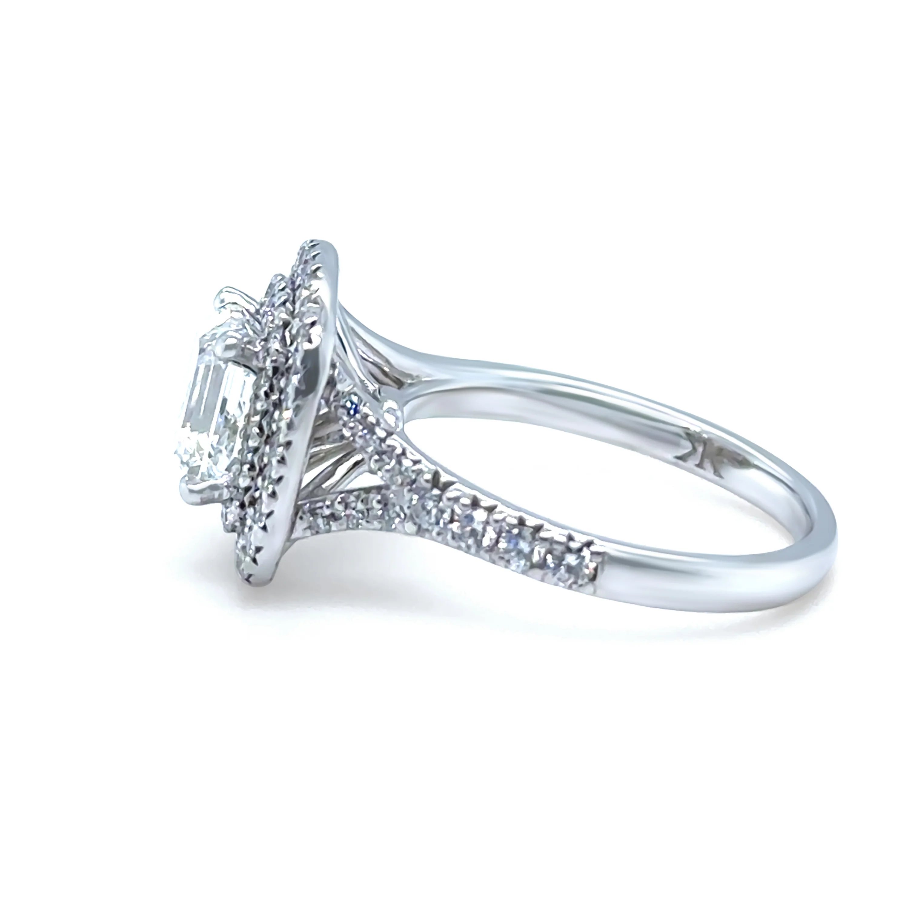 GIA 18ct White Gold Emerald Cut Diamond Halo Ring 2.15ct 5.20g - Image 2