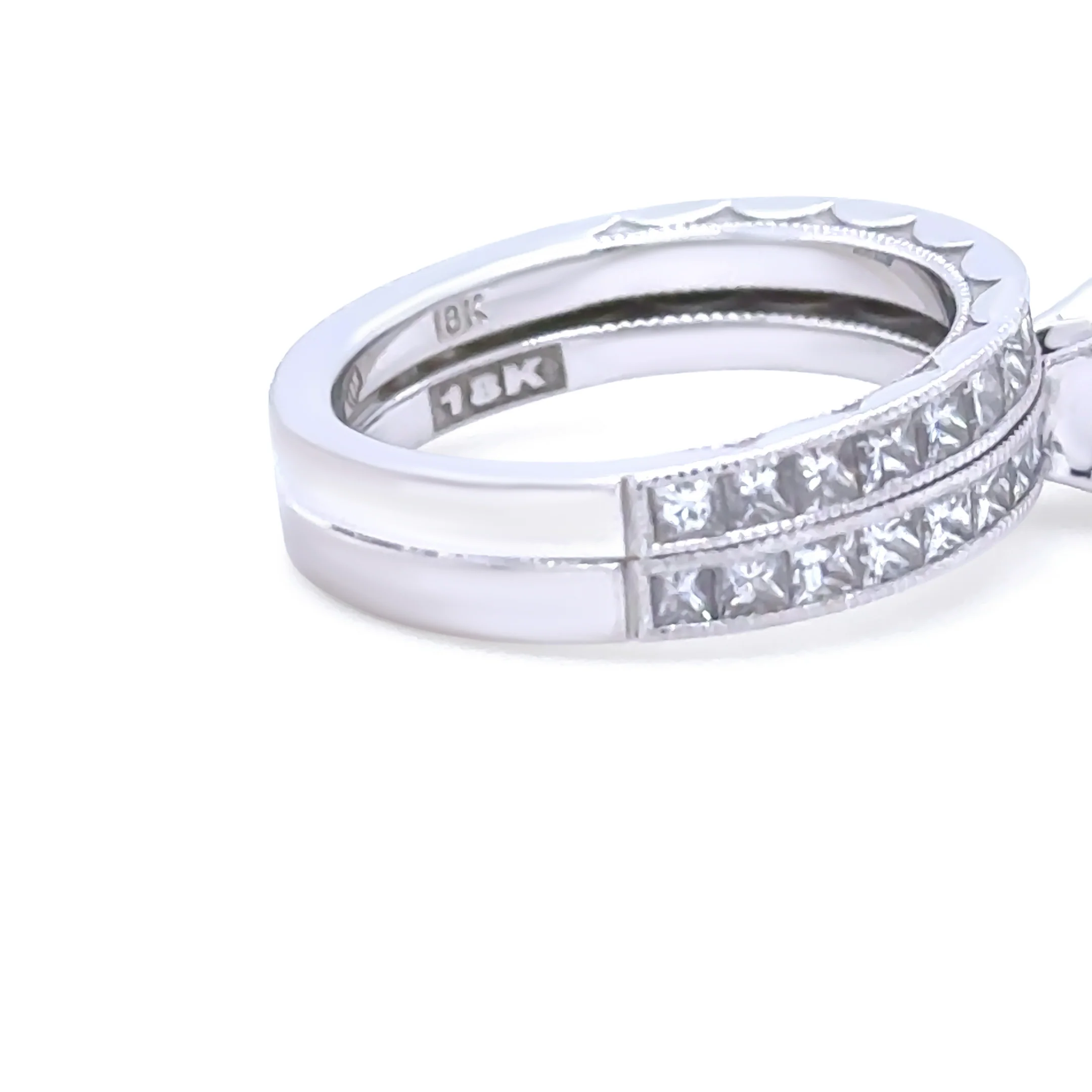 GIA 18ct White Gold Princess Cut Diamond Engagement Ring 1.72ct 6.55g - Image 3