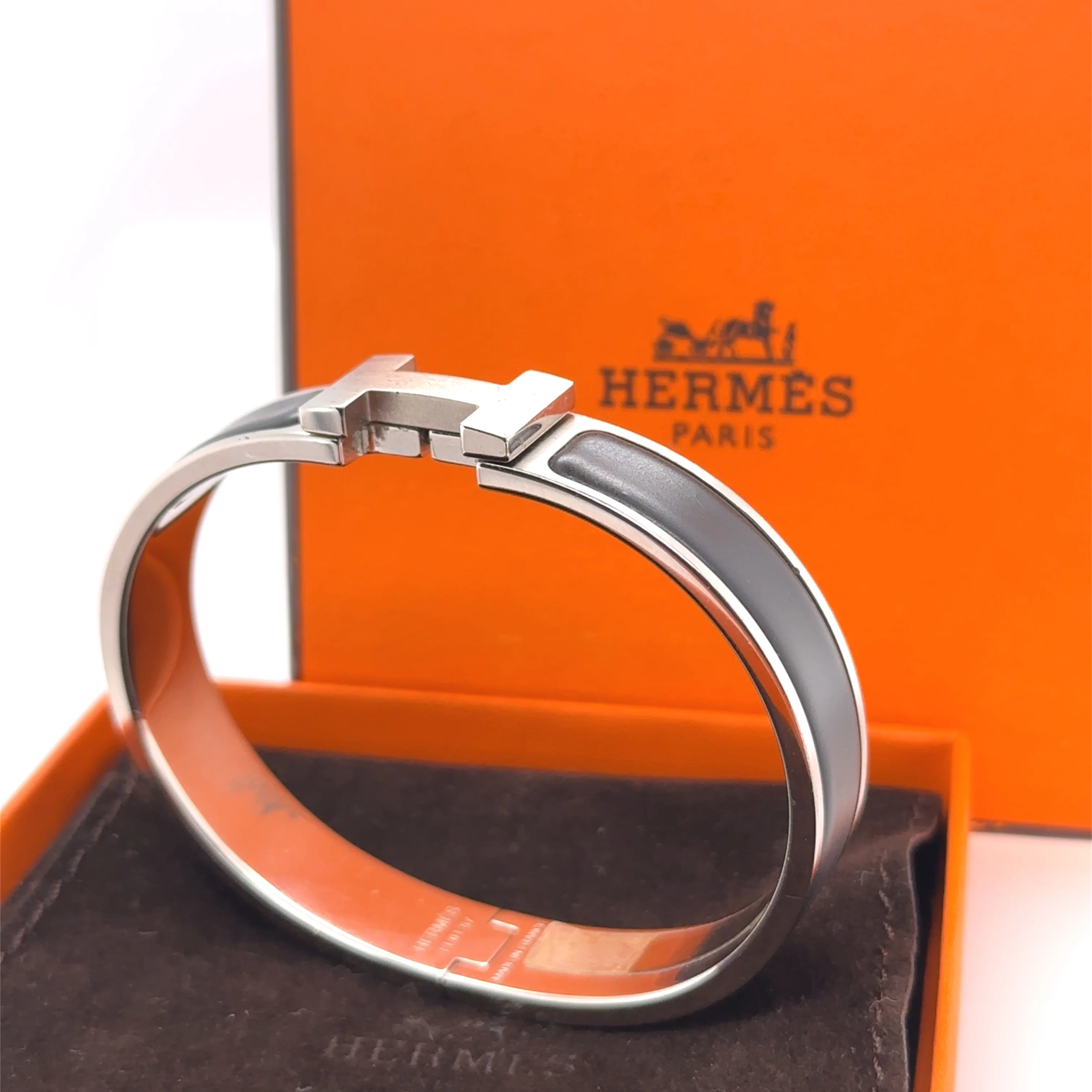 Hermès Clic H Bracelet Palladium-Plated Black - Image 4