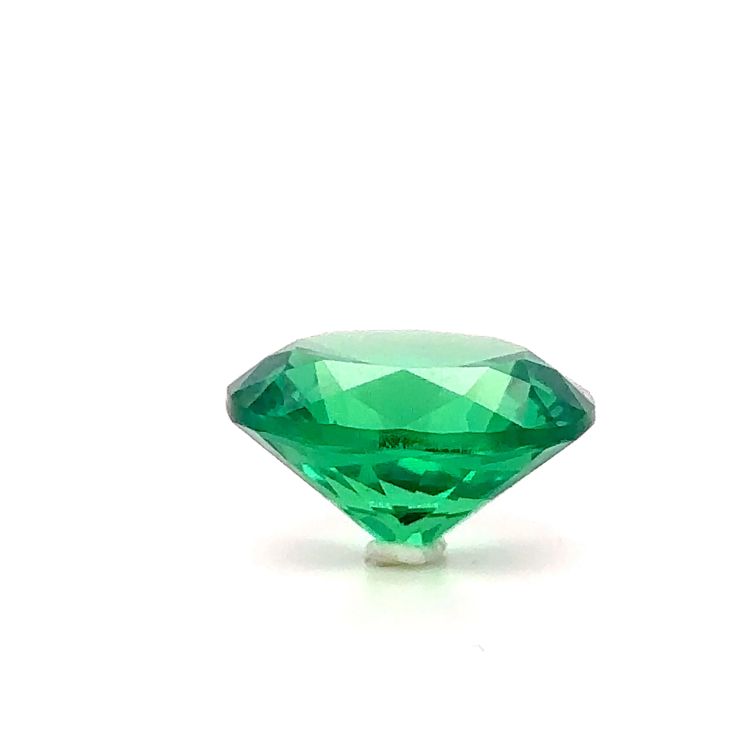 Bespoke Loose Rare Green Yttrium Aluminium Garnet 18.87ct - Image 8
