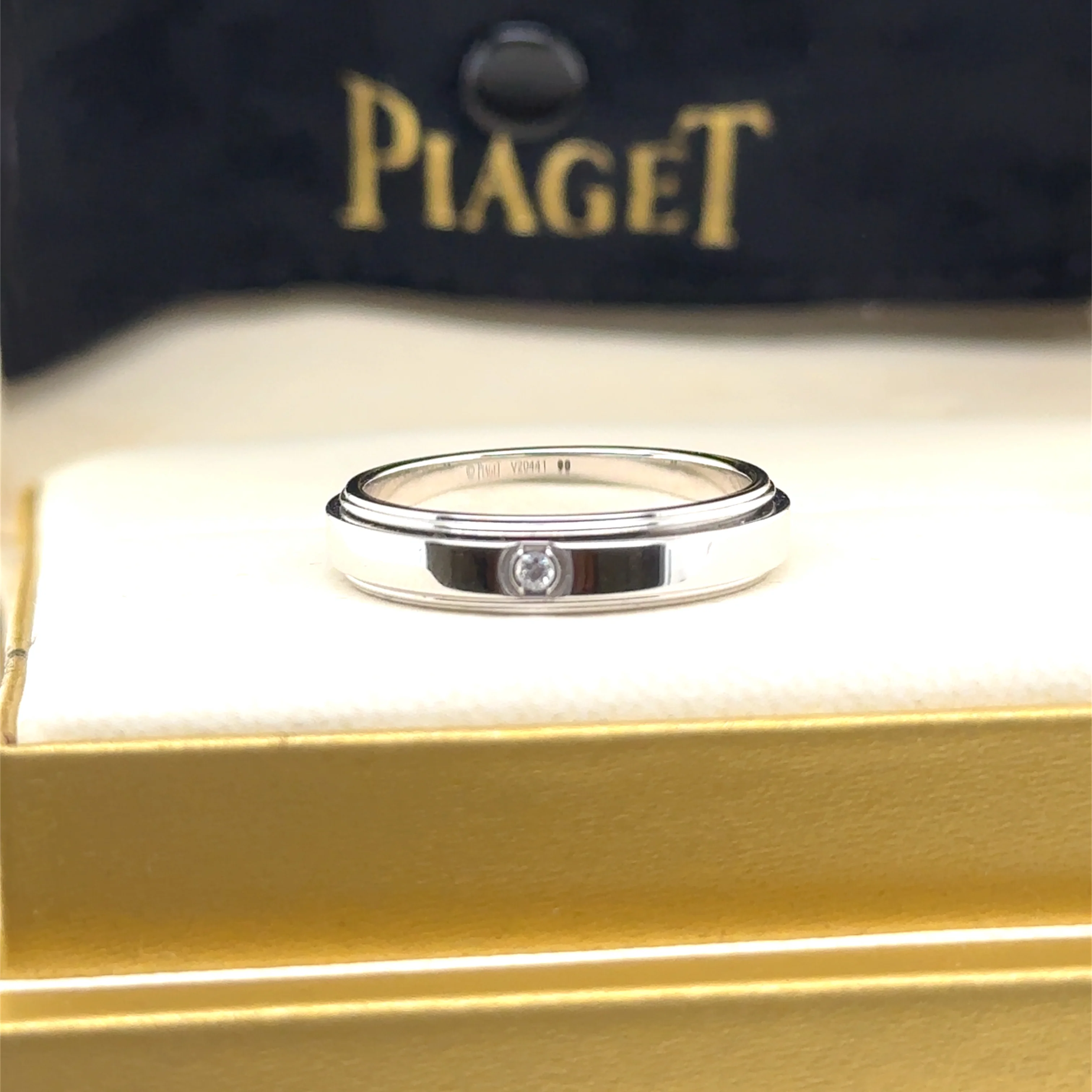 Piaget 18ct White Gold Possession Diamond Spinning Ring 0.02ct 6.31g - Image 7