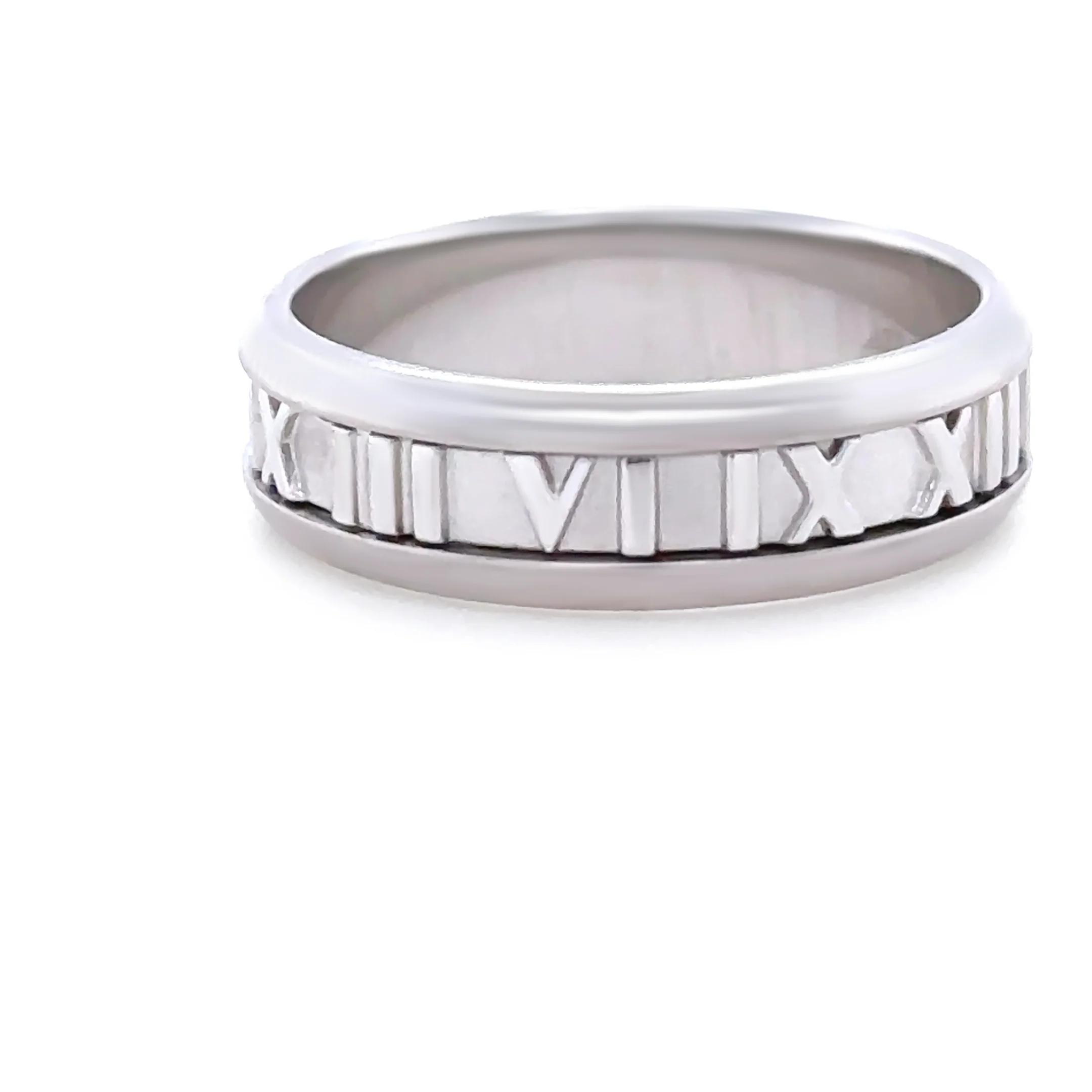 Tiffany & Co 18ct White Gold Atlas Ring 11g - Image 3