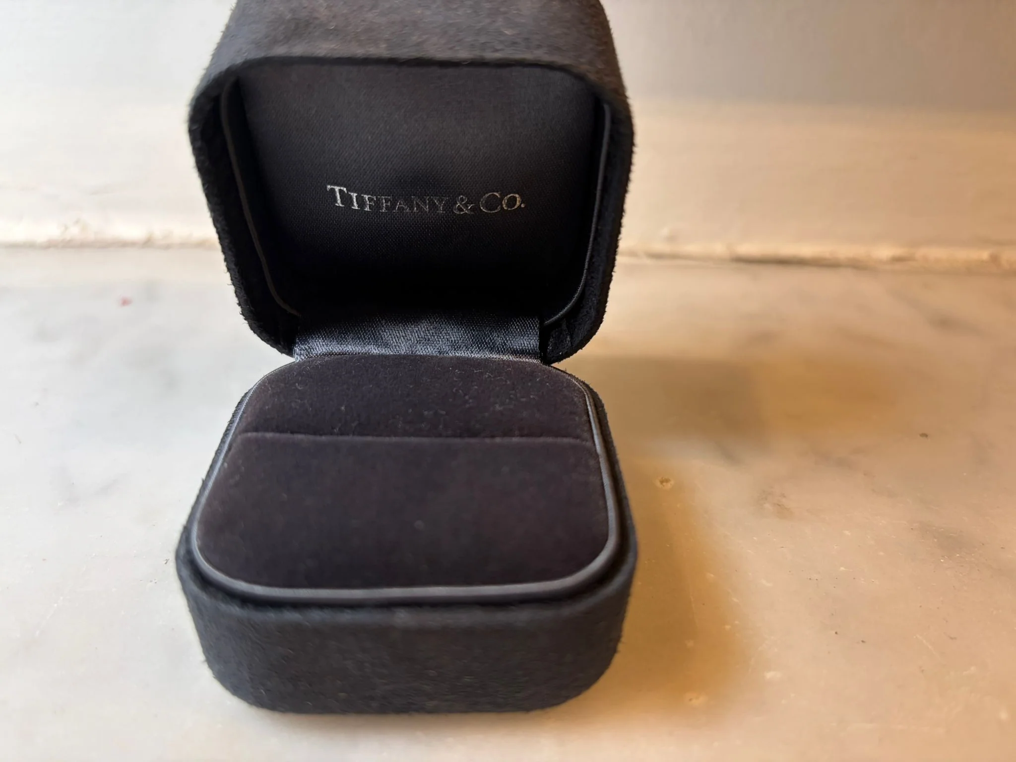 Tiffany & Co. 18ct White3.73g Gold T True Narrow Pavé Diamond Ring 0.23ct - Image 9