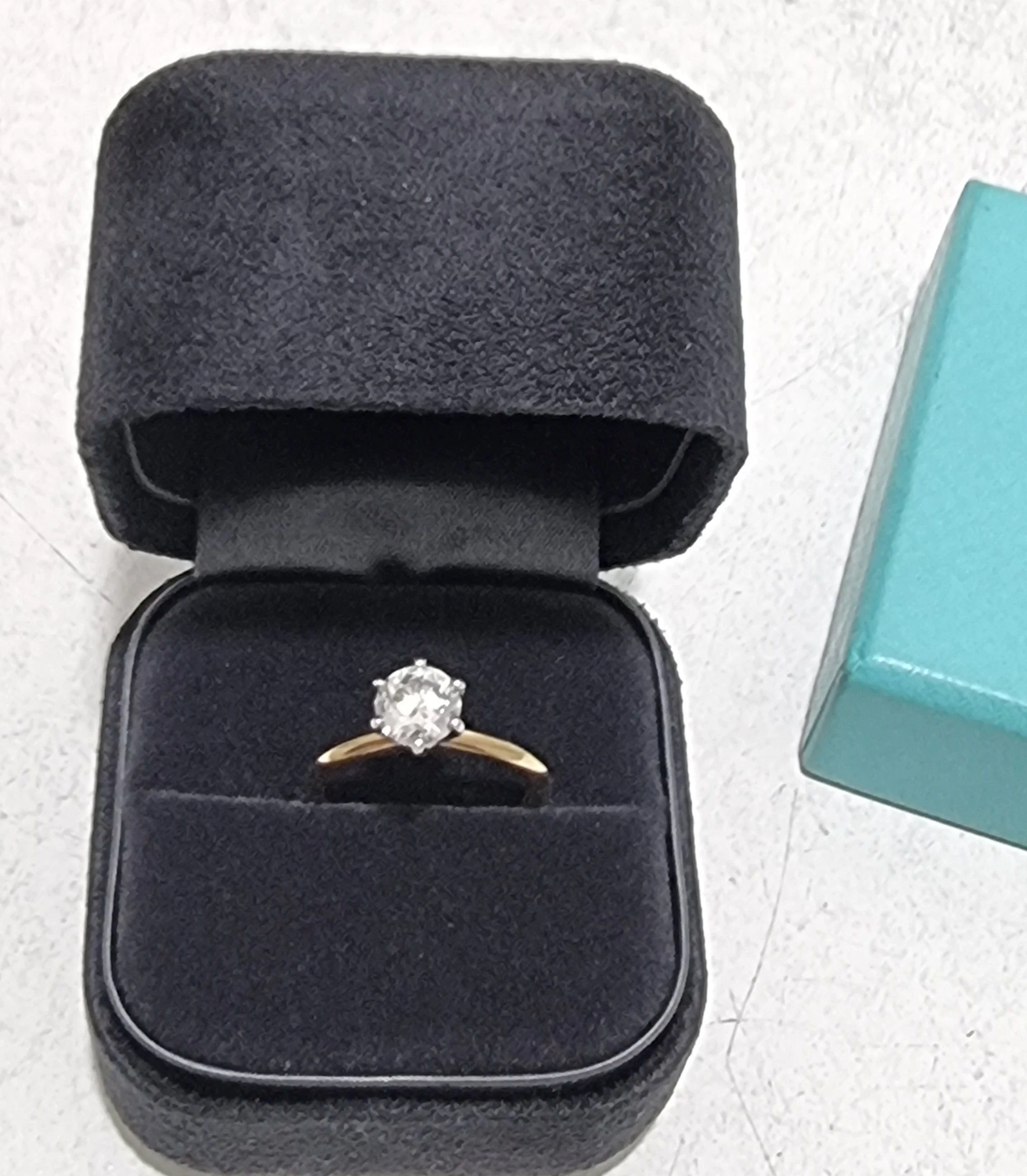 Tiffany & Co Engagement Ring 1.05ct - Image 9